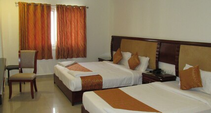 Hotel Redla's Inn Room Type - Super Deluxe Triple