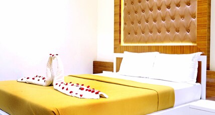TR Residency Room Type - Deluxe Double Room