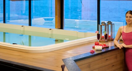 MALIEKAL HERITANCE CHERAI Room Type - Infinity 360 Sea View Private Jacuzzi Pool Suite