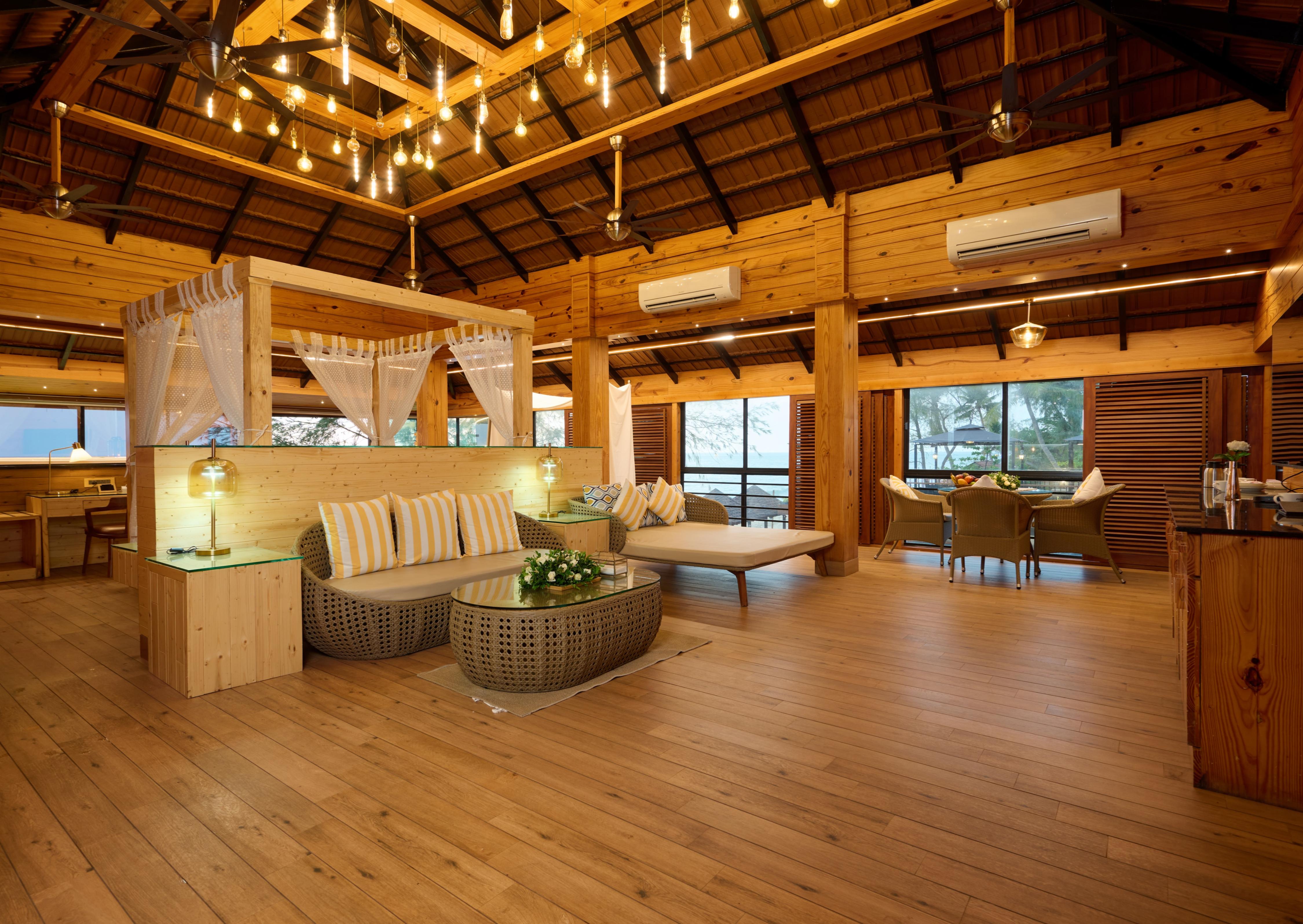 MALIEKAL HERITANCE CHERAI - Tap to explore photos