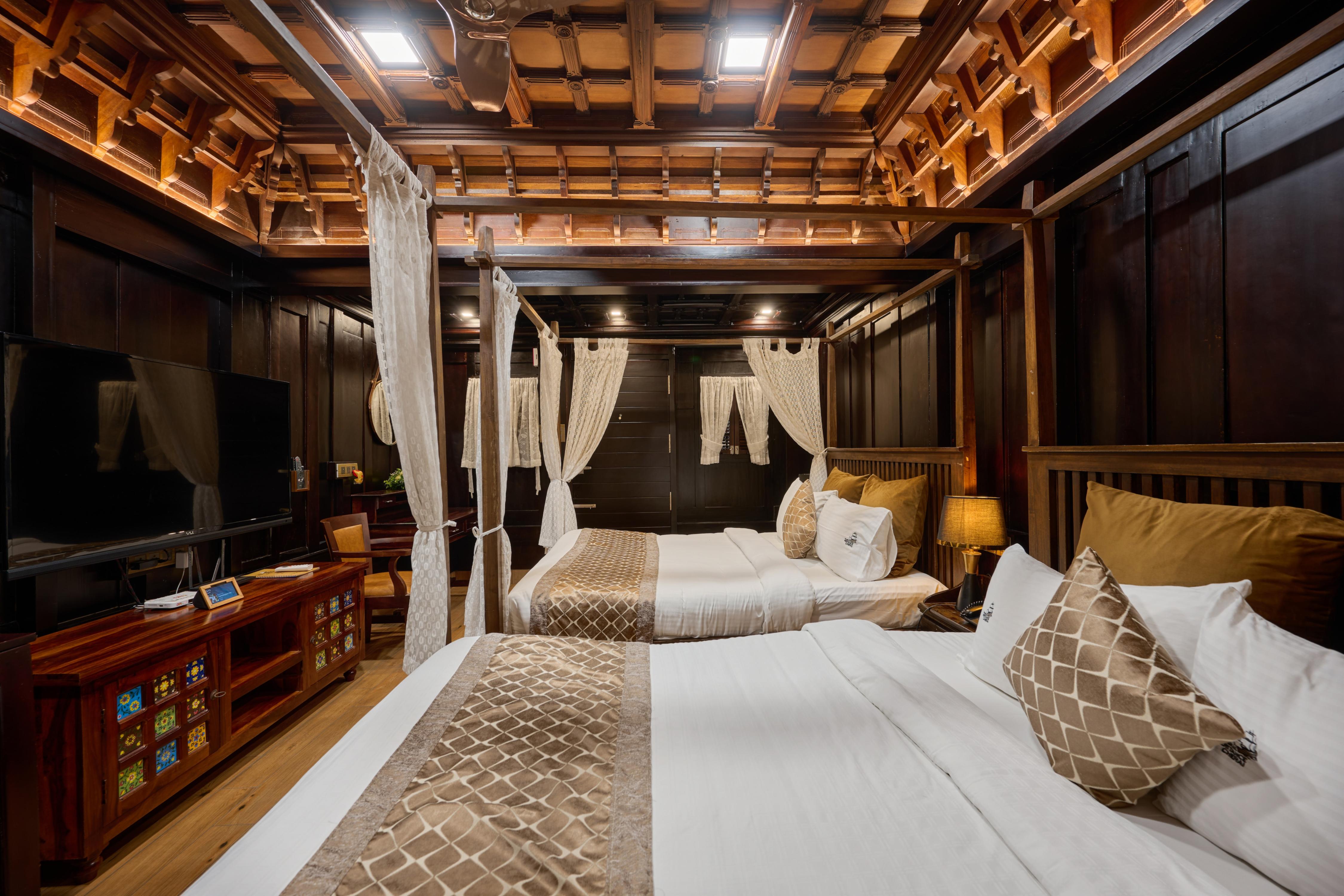 MALIEKAL HERITANCE CHERAI Room Type - Heritage Jacuzzi Garden view Twin suite