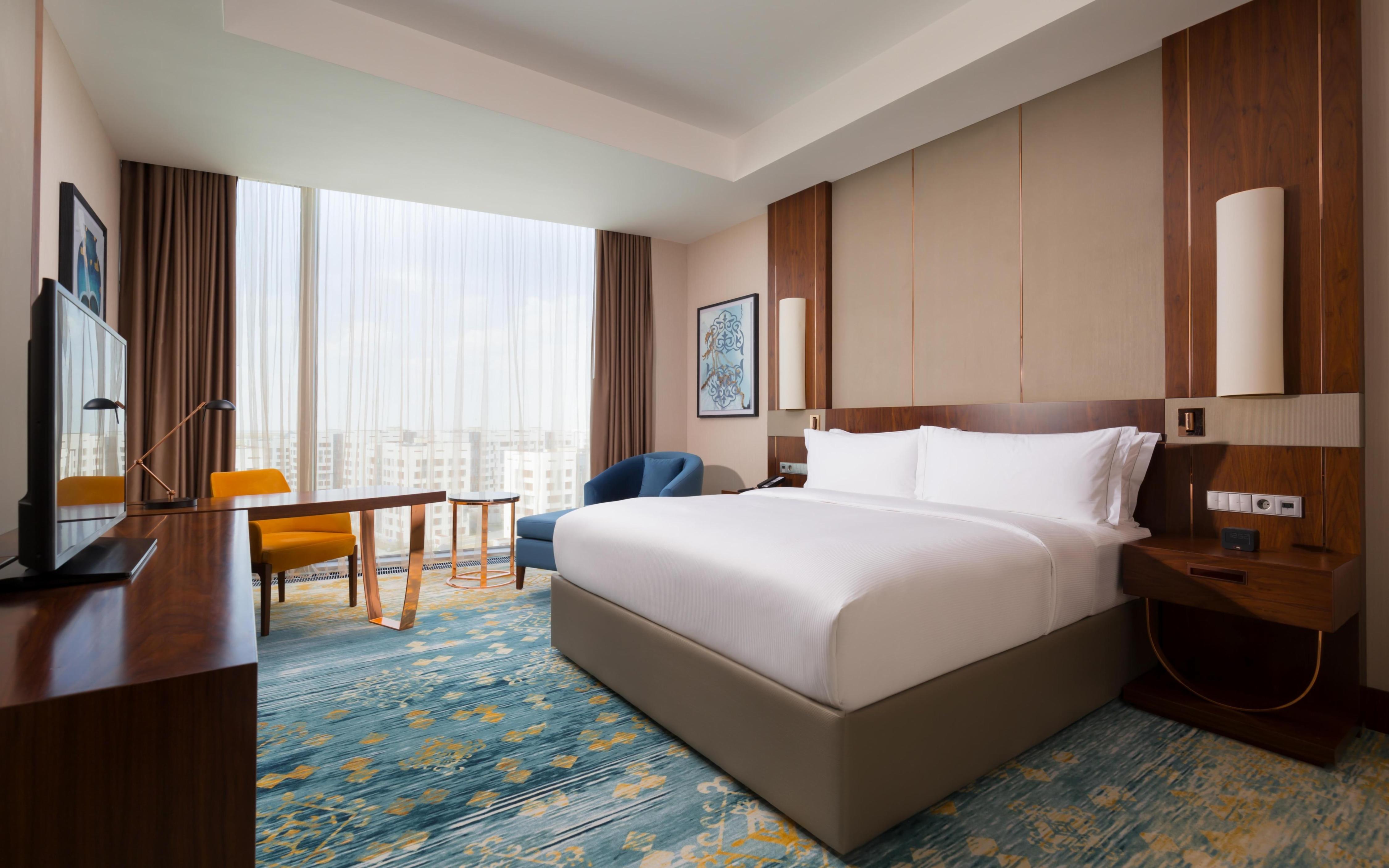 Hilton Astana Room Type - KING DELUXE ROOM