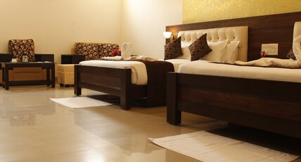 Platinum Arrow Hub Room Type - Suite Room