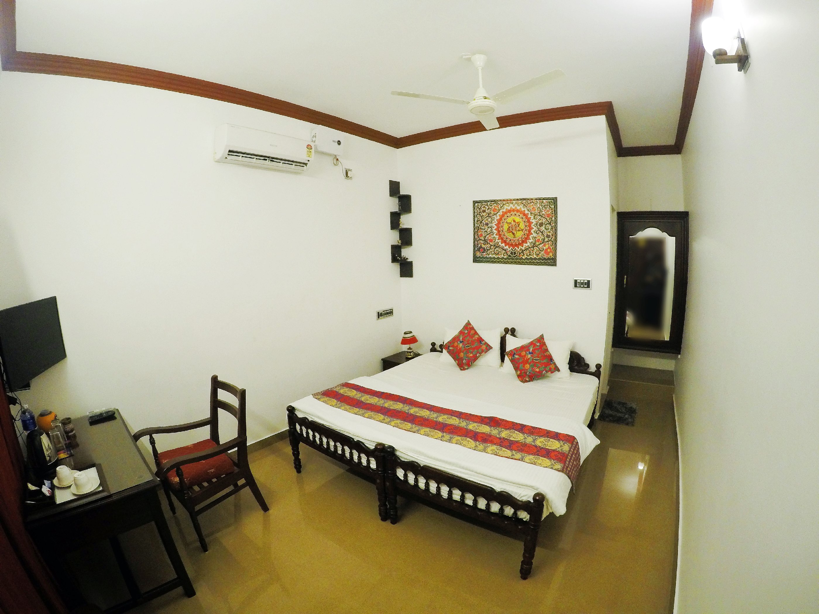 Sapphire Club Cherai Beach Villa - Tap to explore photos