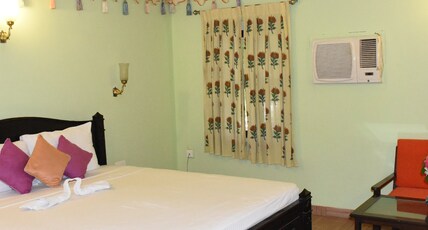 Achrol Bagh Room Type - Deluxe Cottages