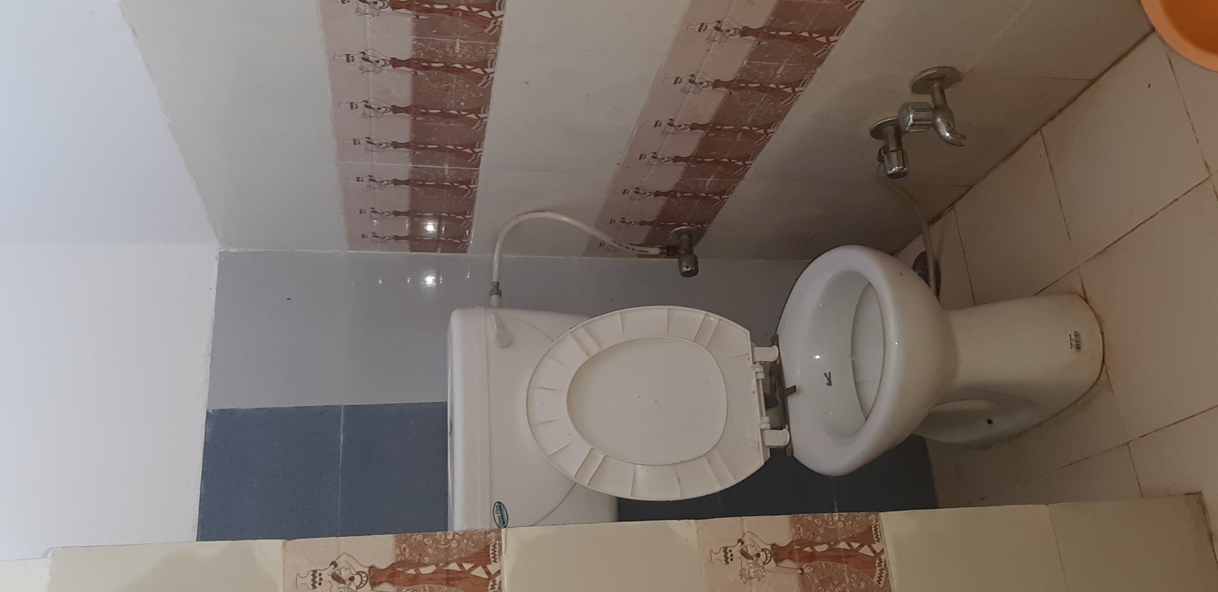 Shri Residency Room Type - Deluxe AC Room