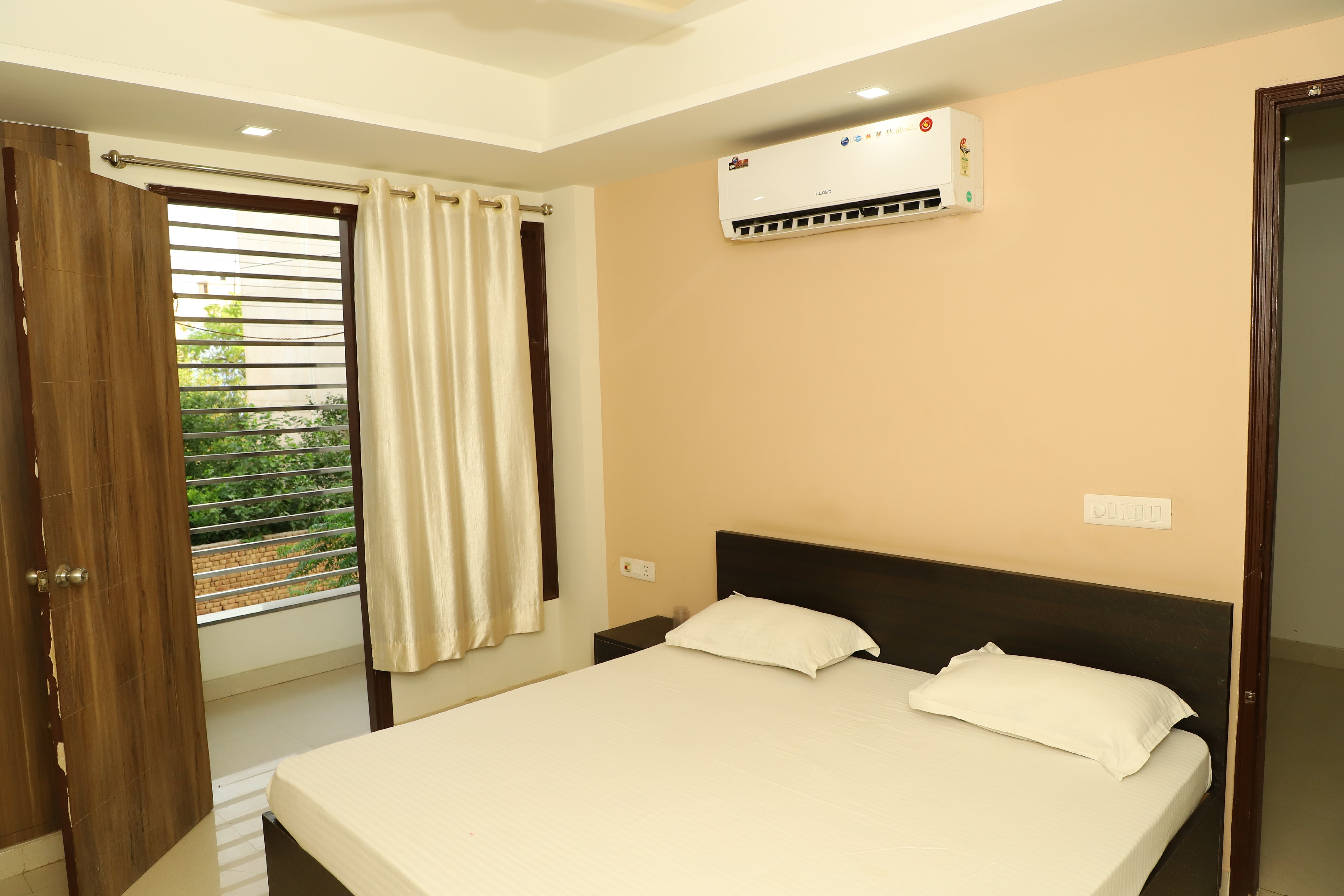 Braj Villas - Tap to explore photos