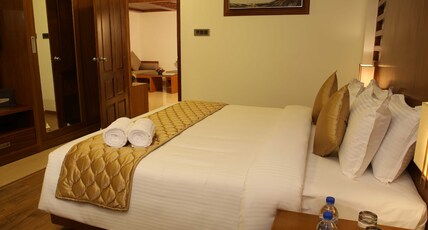 Hotel Karthika Park Room Type - Suite Room