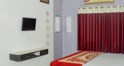 Hotel Shyam Palace Room Type - A/C Super Deluxe