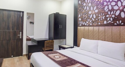 VIBHAV GRAND Room Type - Deluxe Double Bed VIBHAV GRAND Room Type - Deluxe Double Bed