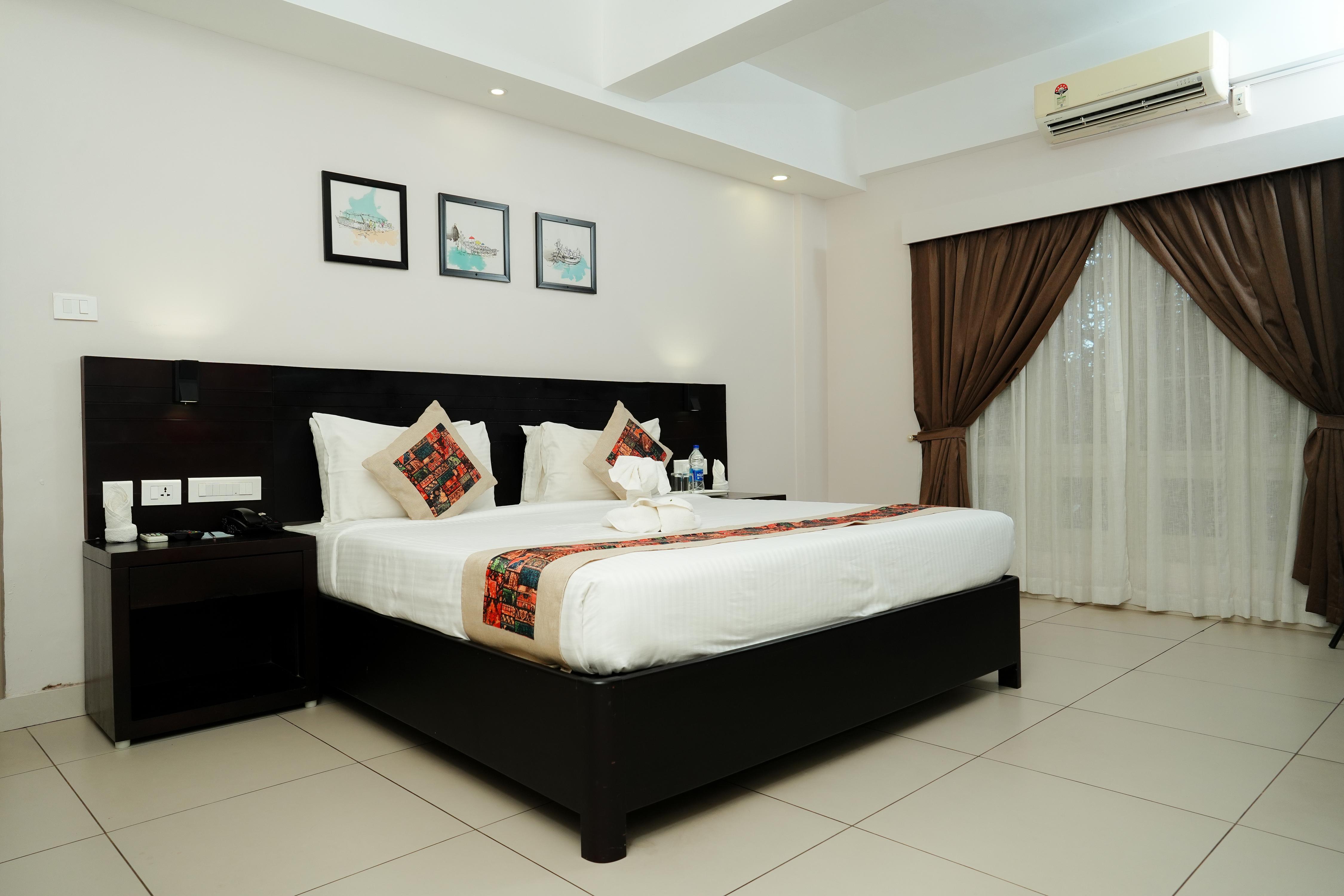D Fort Hotel Kollam - Tap to explore photos