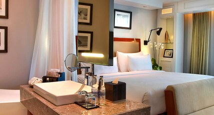 The Kuta Beach Heritage Hotel - Managed by Accor Room Type - DELUXE HERITAGE KING ROOM