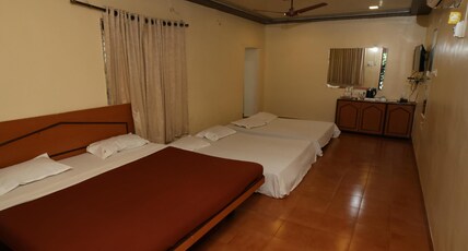 Gujarat Bhavan Hotel Room Type - Standard Family