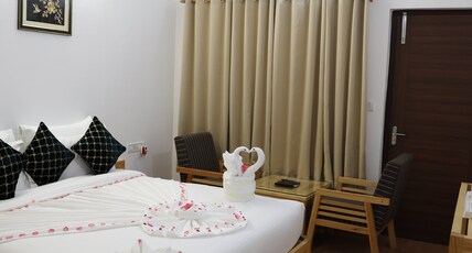Hotel Aeradyo Inn Room Type - Super Deluxe Room (Valley View) Ac