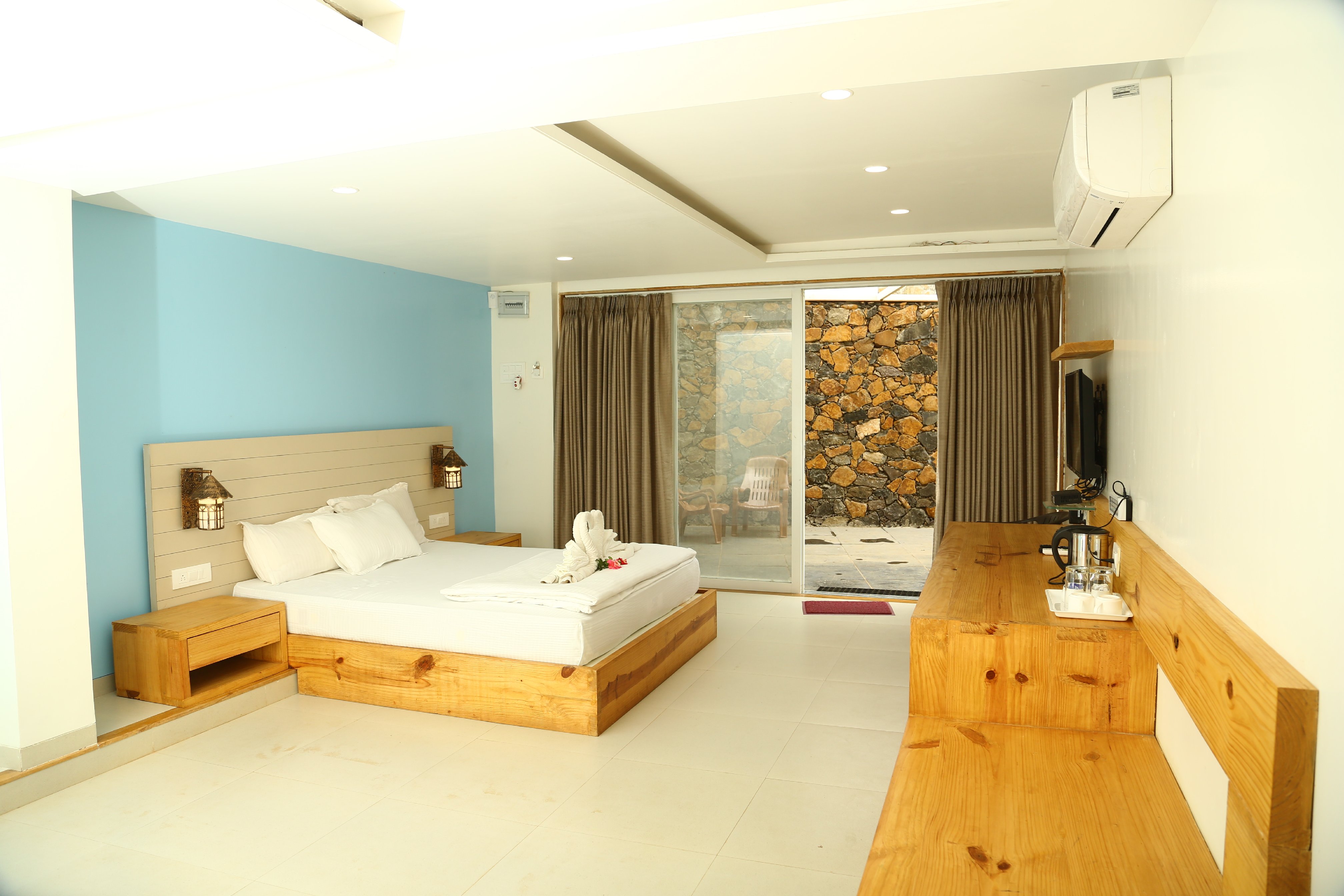 Nature Leap Resort - Tap to explore photos