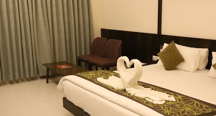Kyriad Hotel Vijayapura by OTHPL Room Type - Deluxe Double