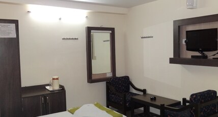 Hotel Pankaj Palace Room Type - Executive Double Twin Ac Room