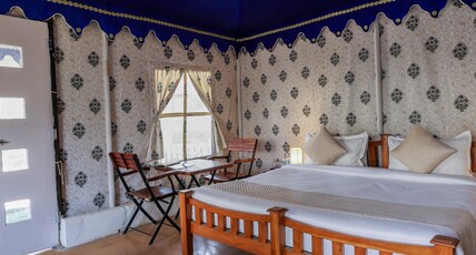Valley By Grassfield Room Type - Swiss deluxe tents with Hill view