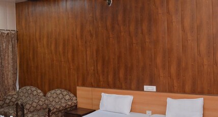 Motel Tanya Resort-Near Veer Singh Palace Room Type - STANDARD ROOM