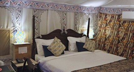 Gir Lion Safari Camp Room Type - Luxury Tents with Sit-out