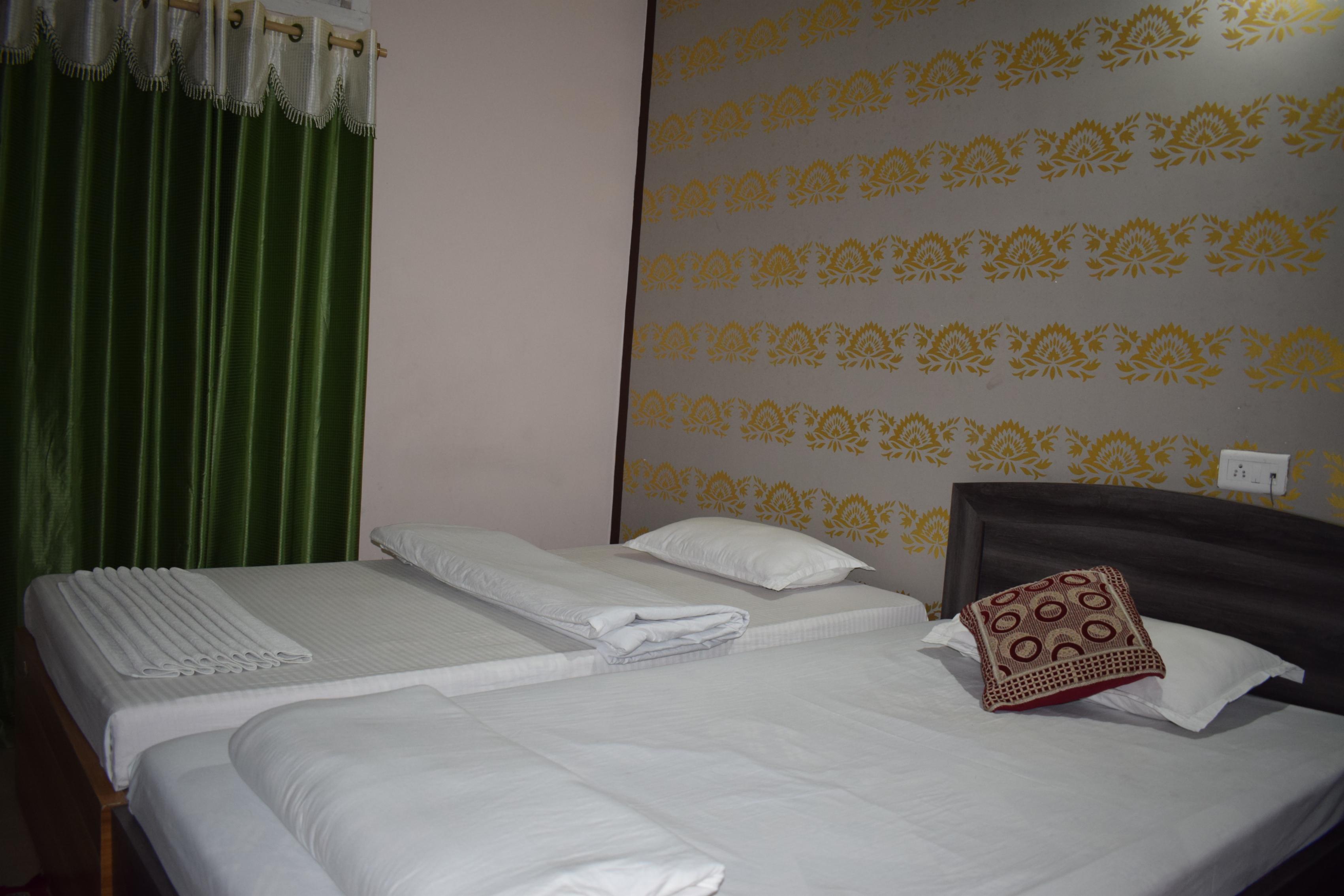 Hotel Siddarth Palace Room Type - Double Room - Non AC