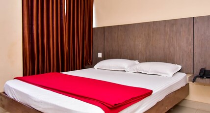 NAMASKAR HOTEL Room Type - Double Room Ac