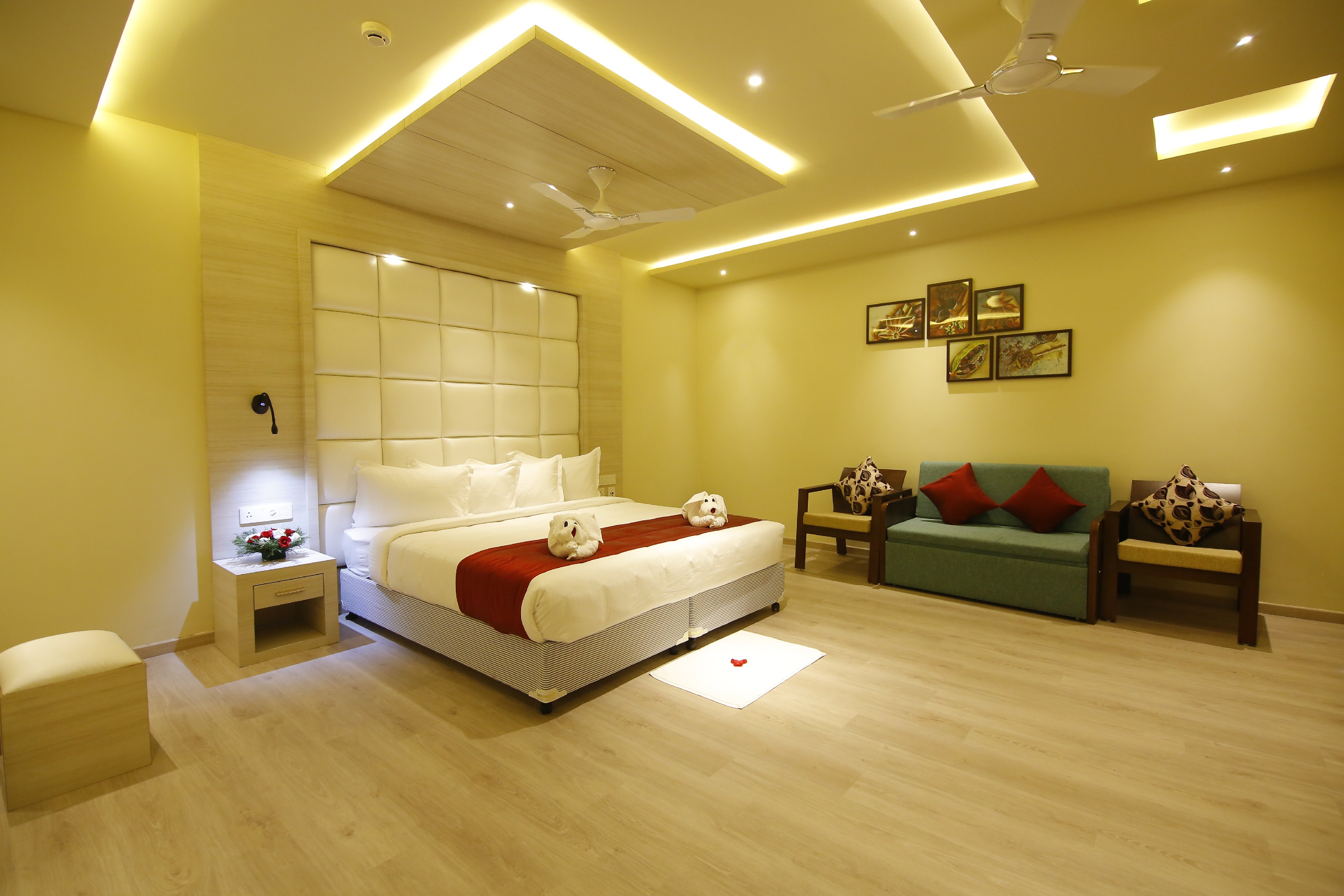 Woodnote Room Type - Suite Room AC