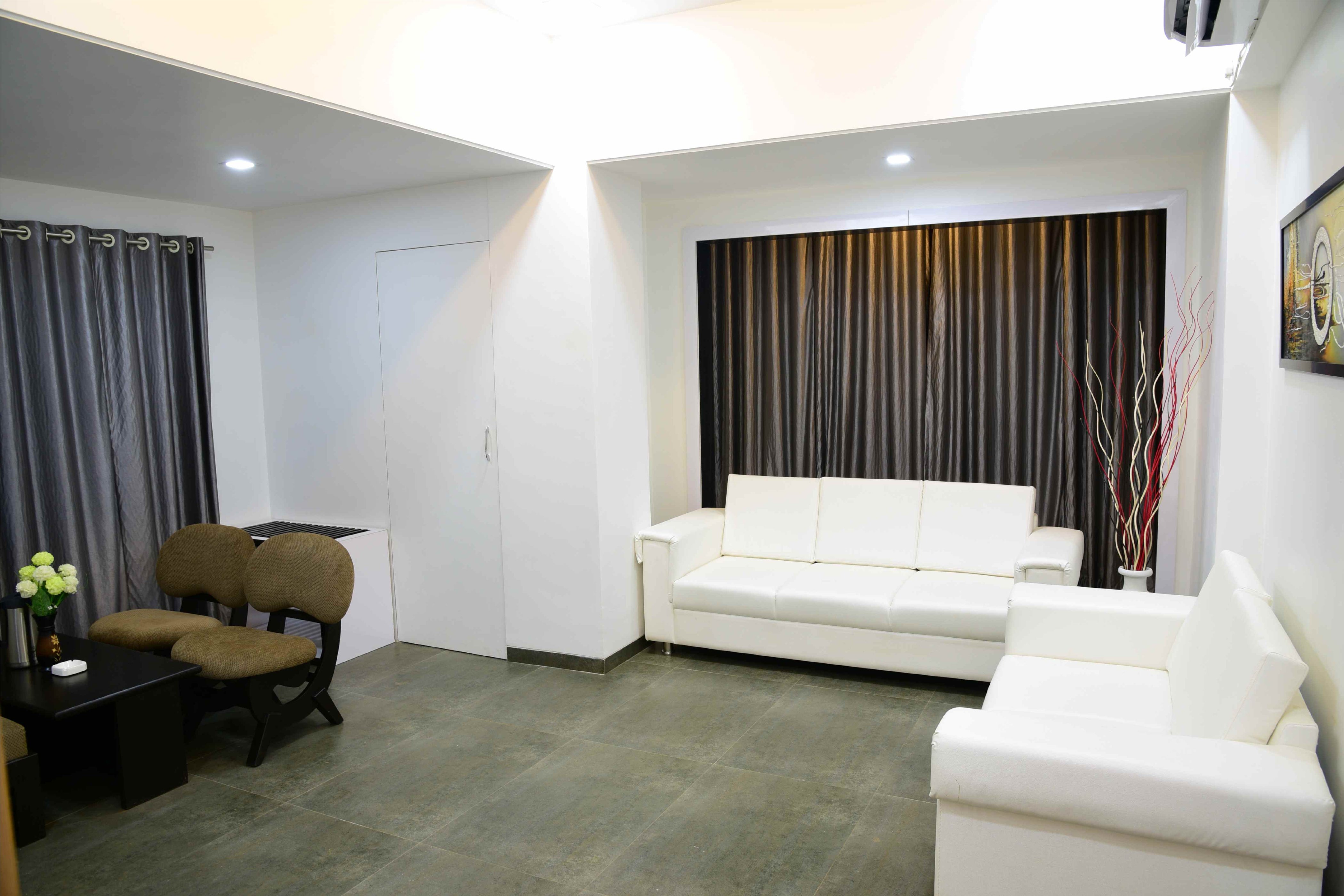 Hotel Mathura Executive - Tap to explore photos