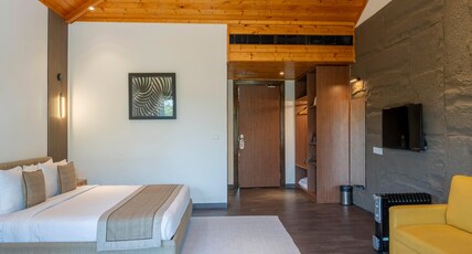 Tarangi Resort & Spa- A River Access Property Room Type - Luxury Room with Garden View