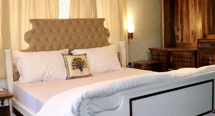 Hotel Agroha (Colonial Villa, 1 KM from Nakki Lake) , Mount Abu Room Type - Four Bed Deluxe Room Hotel Agroha (Colonial Villa, 1 KM from Nakki Lake) , Mount Abu Room Type - Four Bed Deluxe Room