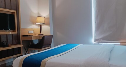 Hotel D'corbiz Room Type - Executive King Room