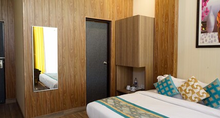 Hill Stream Wellness Resort Room Type - Deluxe Suite Room