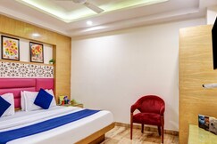 Hotel Mohit 2 Mins Walk From New Delhi Railway Station