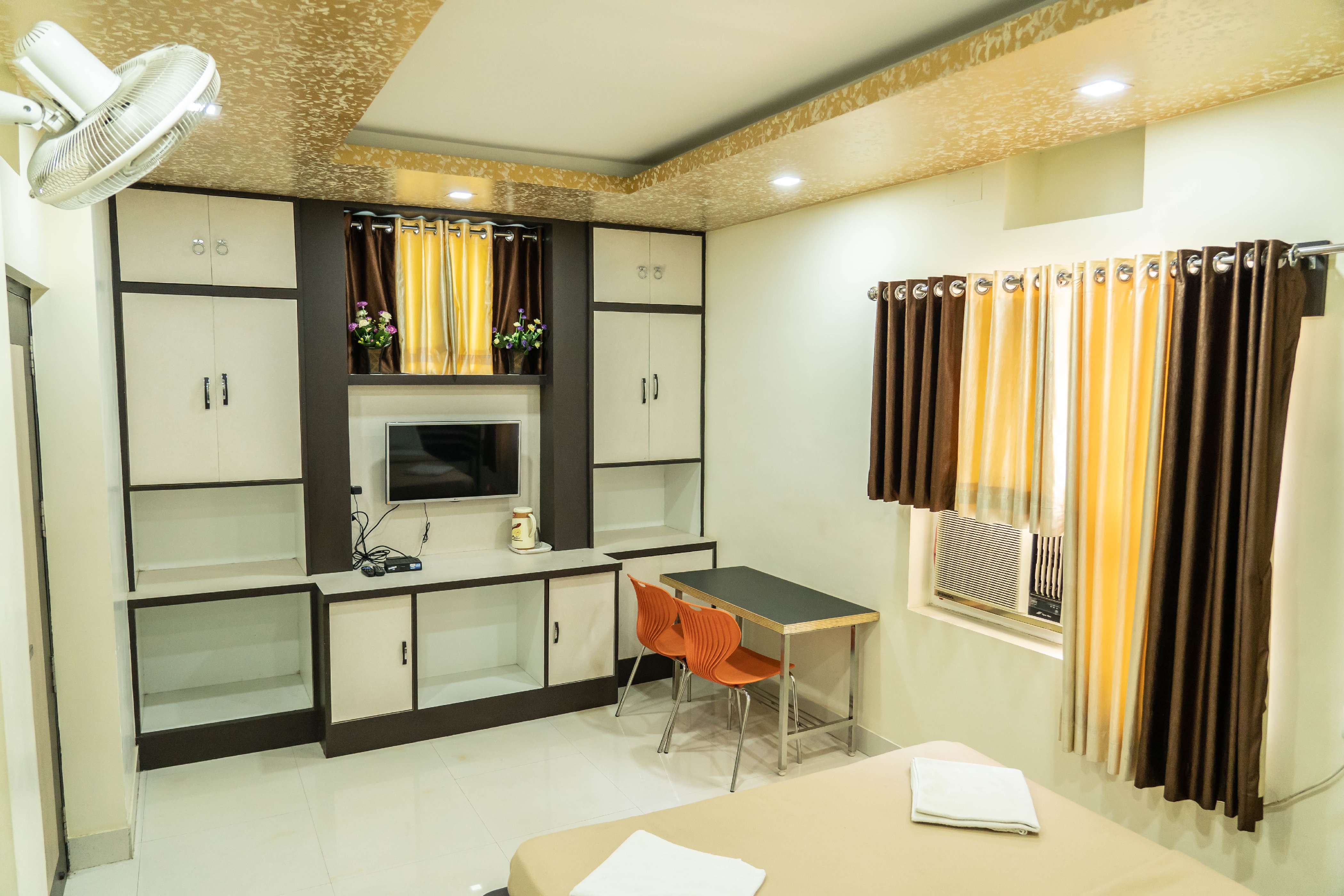 Bnson Blue Room Type - Super Deluxe A/C