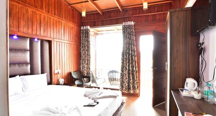 Holiday N Holiday Beach Resort And Spa Room Type - MODERN MARGIN