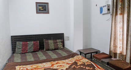 Pam Guest house Room Type - Standard room non ac
