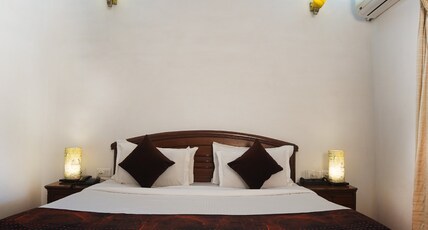 MPT Champak Bungalow, Pachmarhi (@Boat Club Lake) Room Type - AC Super Deluxe Room