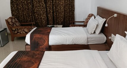 MPT Shipra Residency, Ujjain (2 KMs from Shri Mahakaleshwar Jyotirlinga) Room Type - AC Room (Twin Bed)