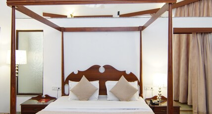 MPT Amaltas, Pachmarhi (2 Kms from Jatashankar Cave) Room Type - AC Suite