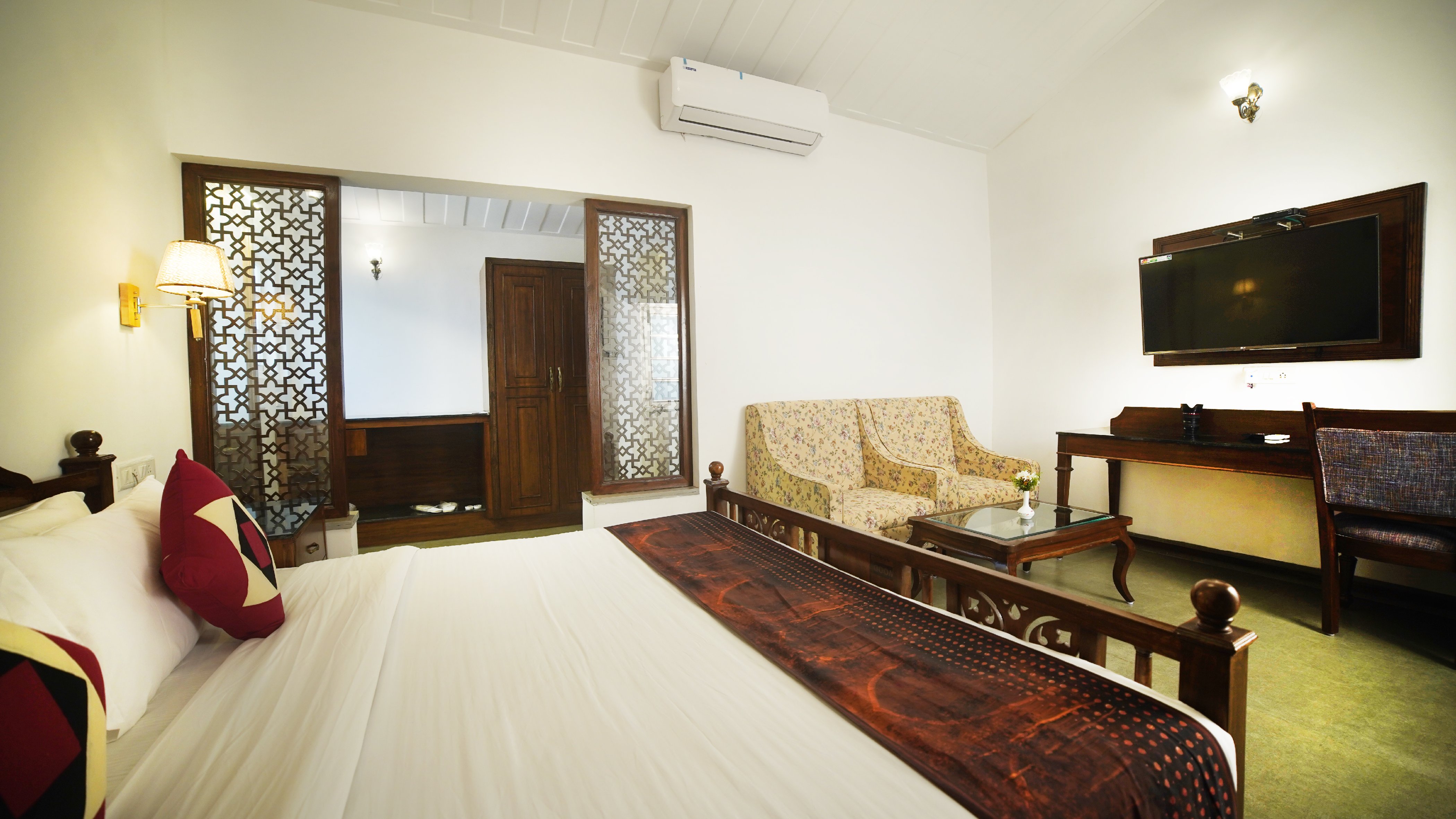 MPT Glen View, Pachmarhi Room Type - Ac Room