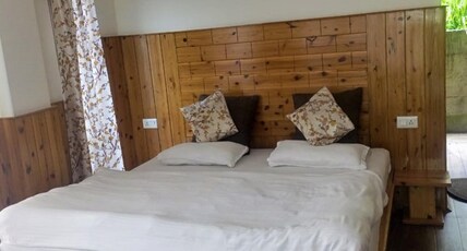 Aaramgah | The Alpine Farmstay with Kitchen Room Type - Saal