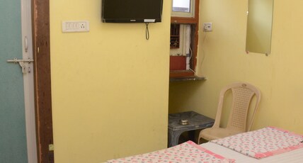 Hotel Royal Shahdol Room Type - Attach Non AC