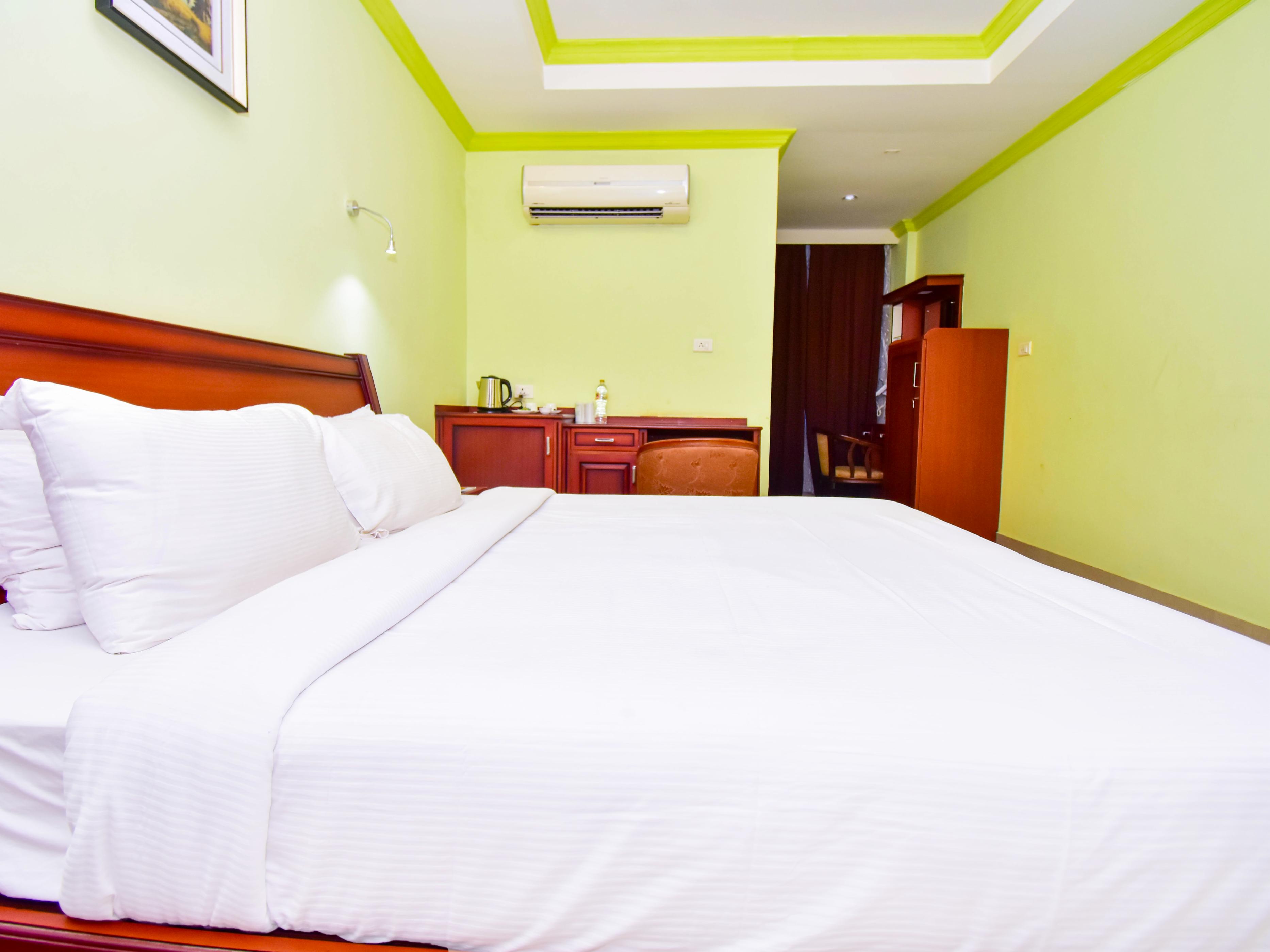 Hotel Chithrapuri Room Type - Deluxe Non AC