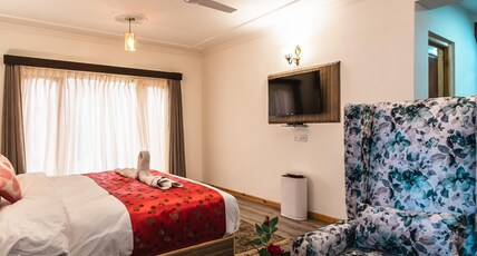 Hotel Sangaylay Palace Room Type - Premium View-Room