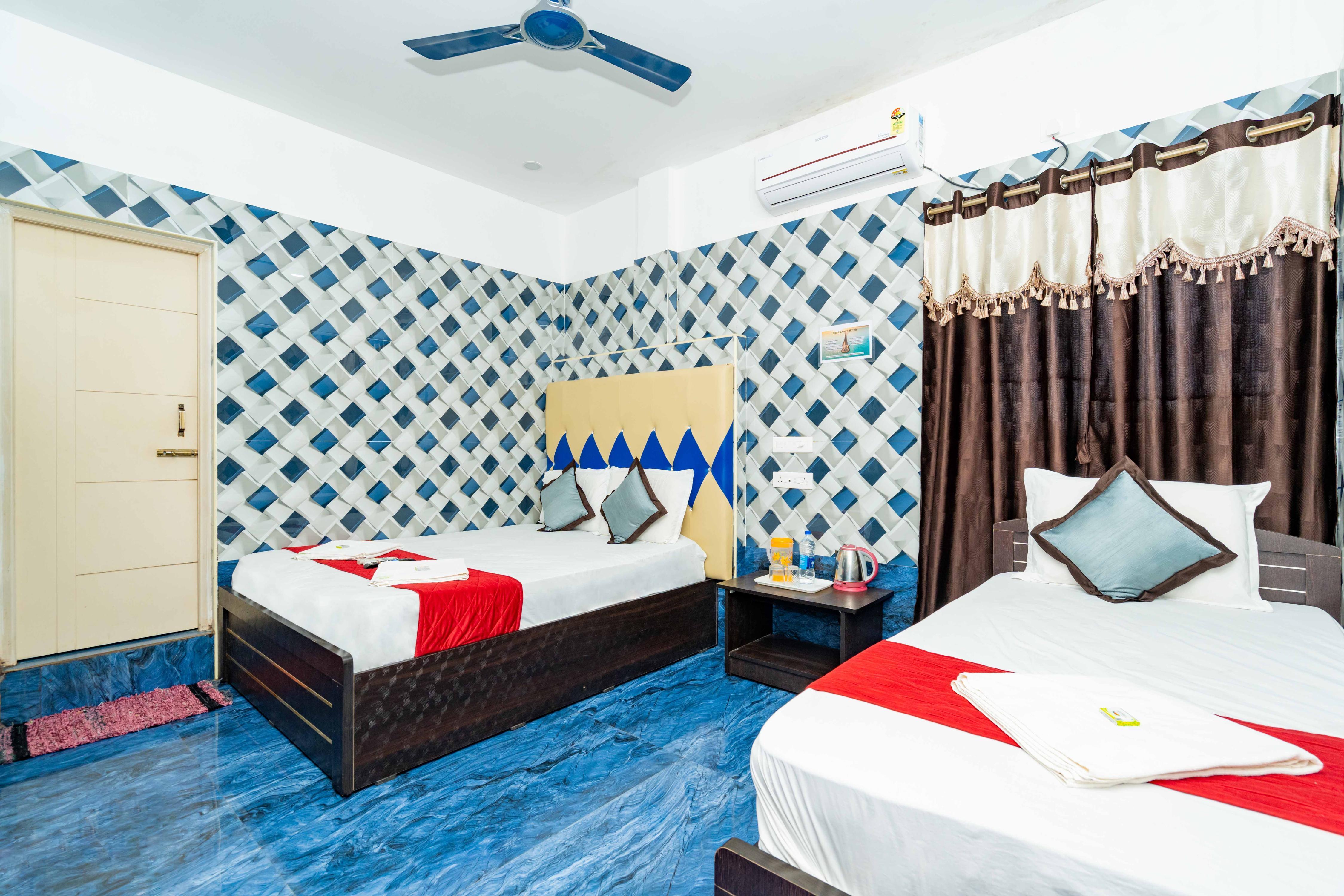 Right Choice Hotels - Tap to explore photos