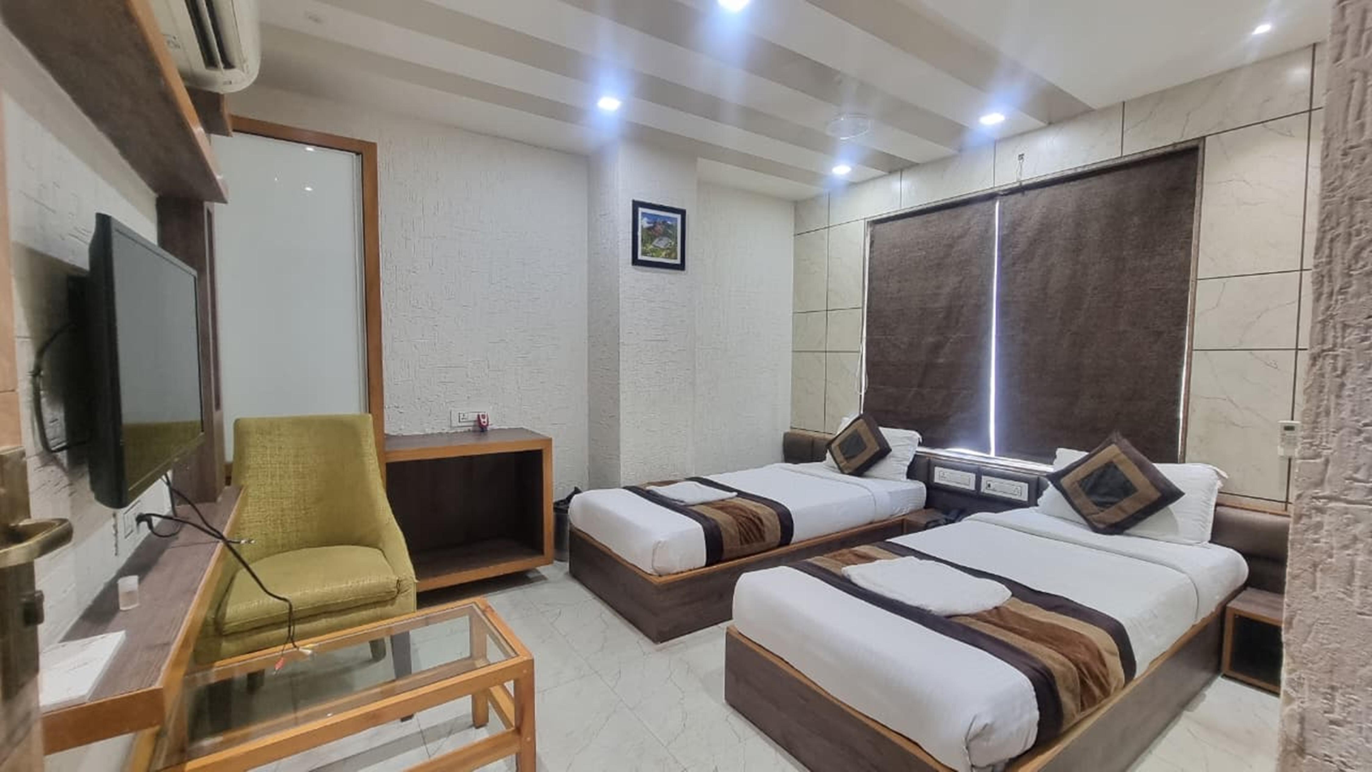 Hotel Silver Pearl Room Type - EXECUTIVE ROOM