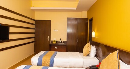 Hotel Lake Paradise Room Type - Deluxe Family Room Hotel Lake Paradise Room Type - Deluxe Family Room