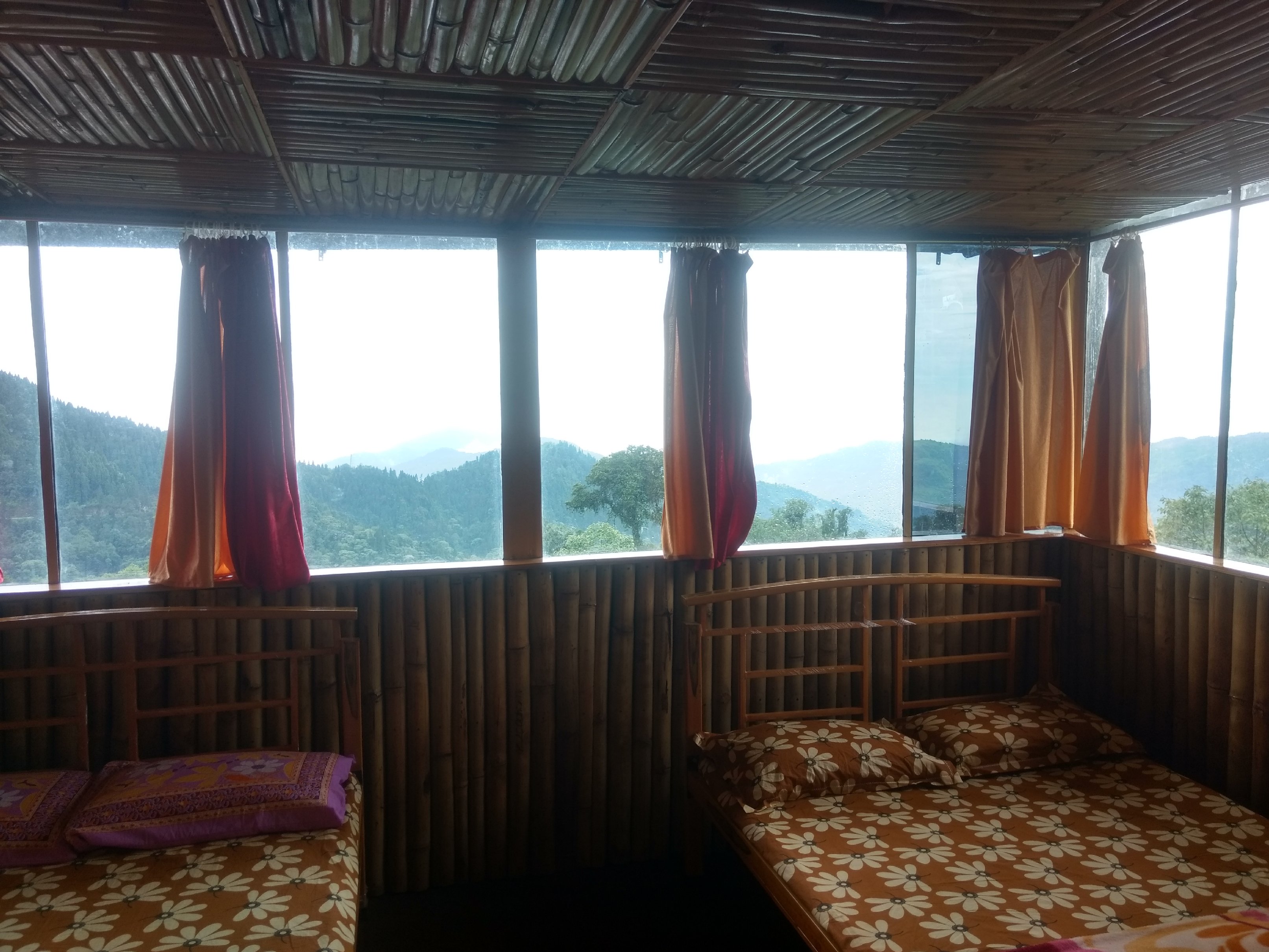 Suvarnahomestay - Tap to explore photos