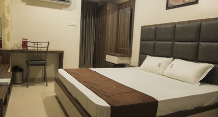 Hotel Sudarshan Residency Room Type - Deluxe A/C Room