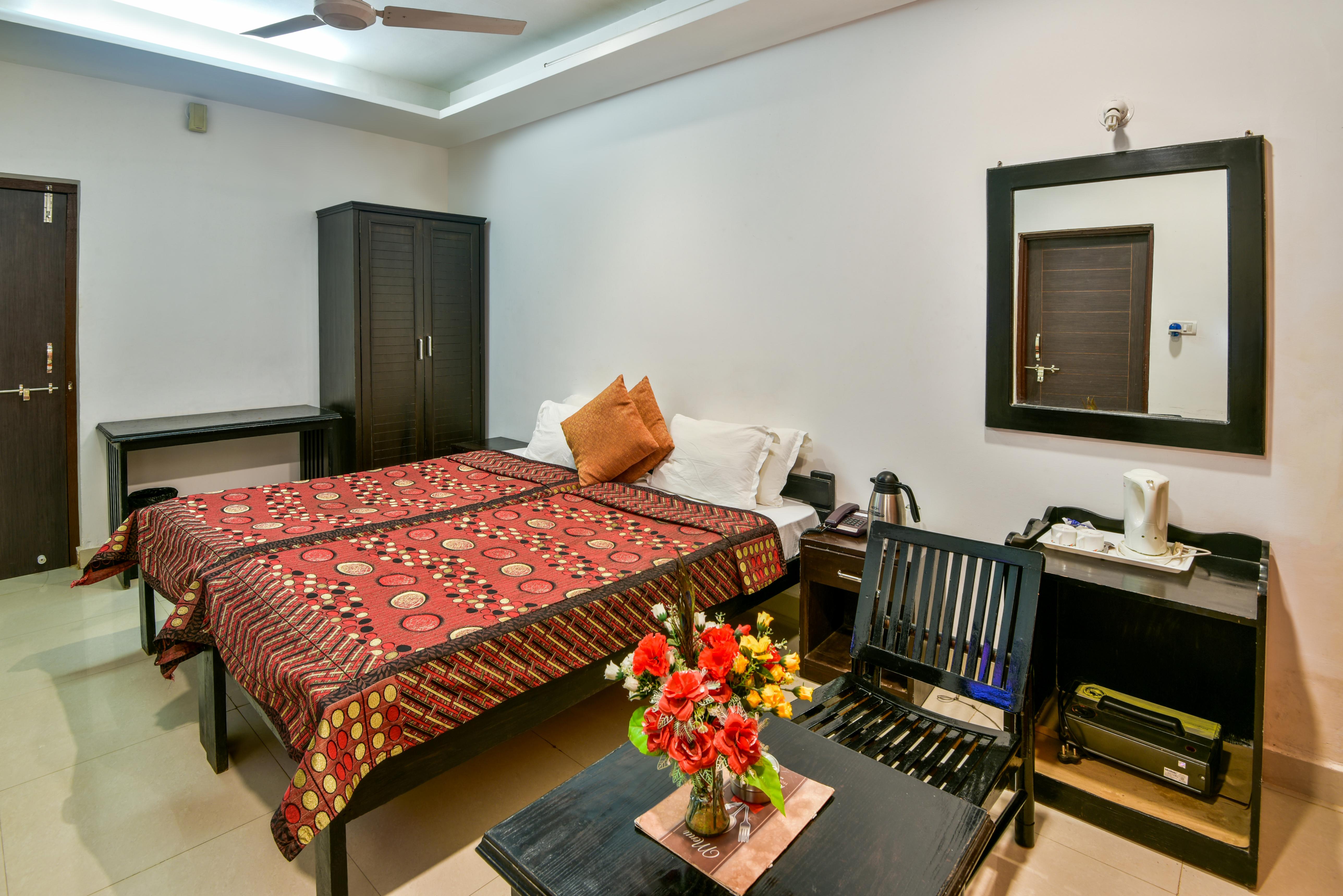 MPT Holiday Homes, Amarkantak (5Min walk to Narmada Udgam Temple) Room Type - Ac Room